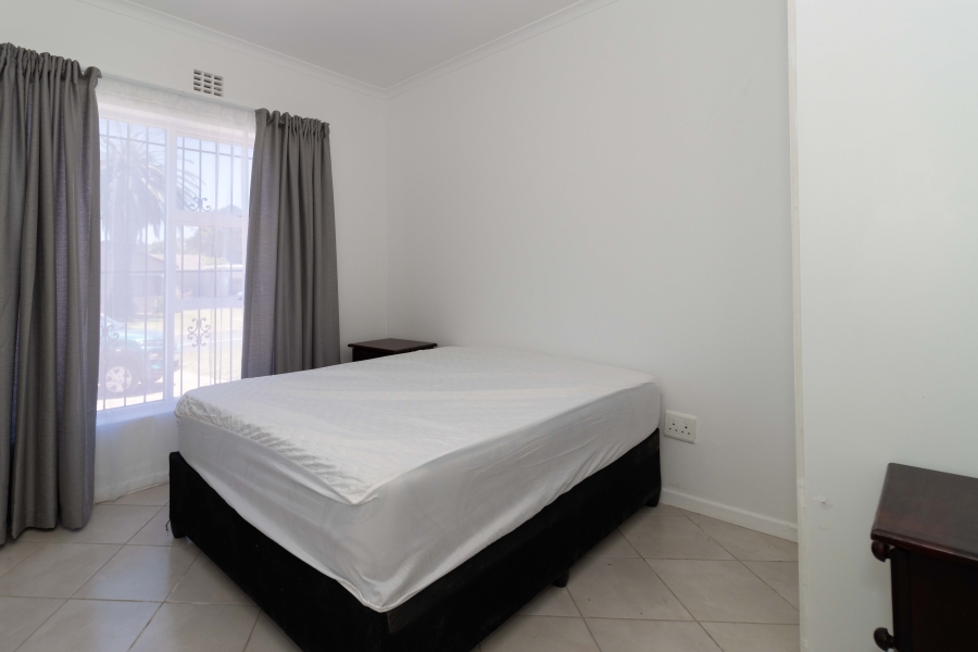 To Let 1 Bedroom Property for Rent in Tijgerhof Western Cape